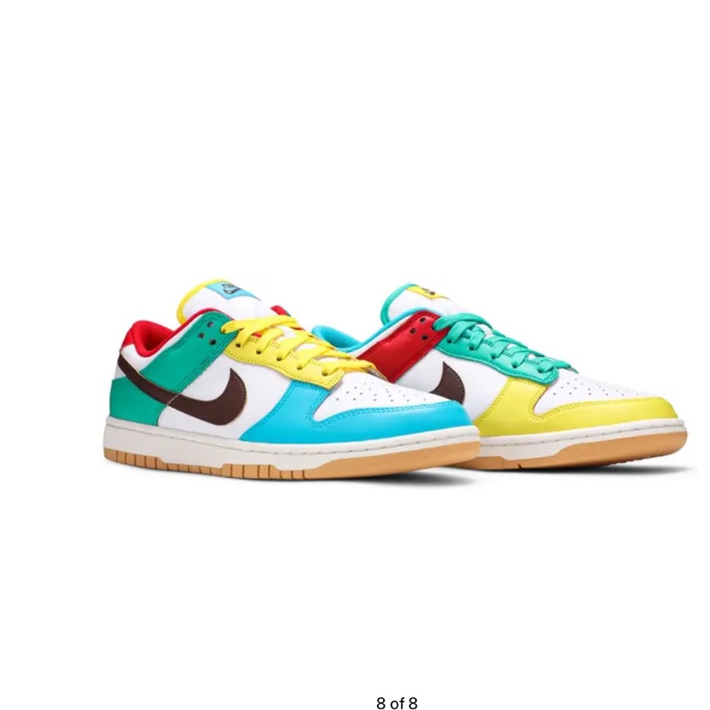 Free.99 Nike Dunks